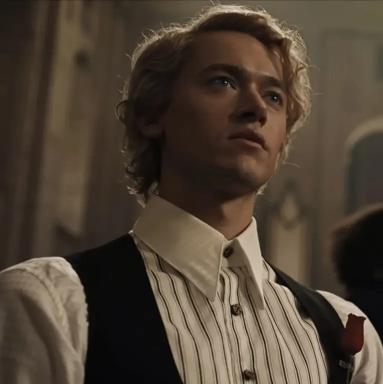 Coriolanus Snow avatar